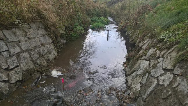 geodeticke zamereni koryta potoka